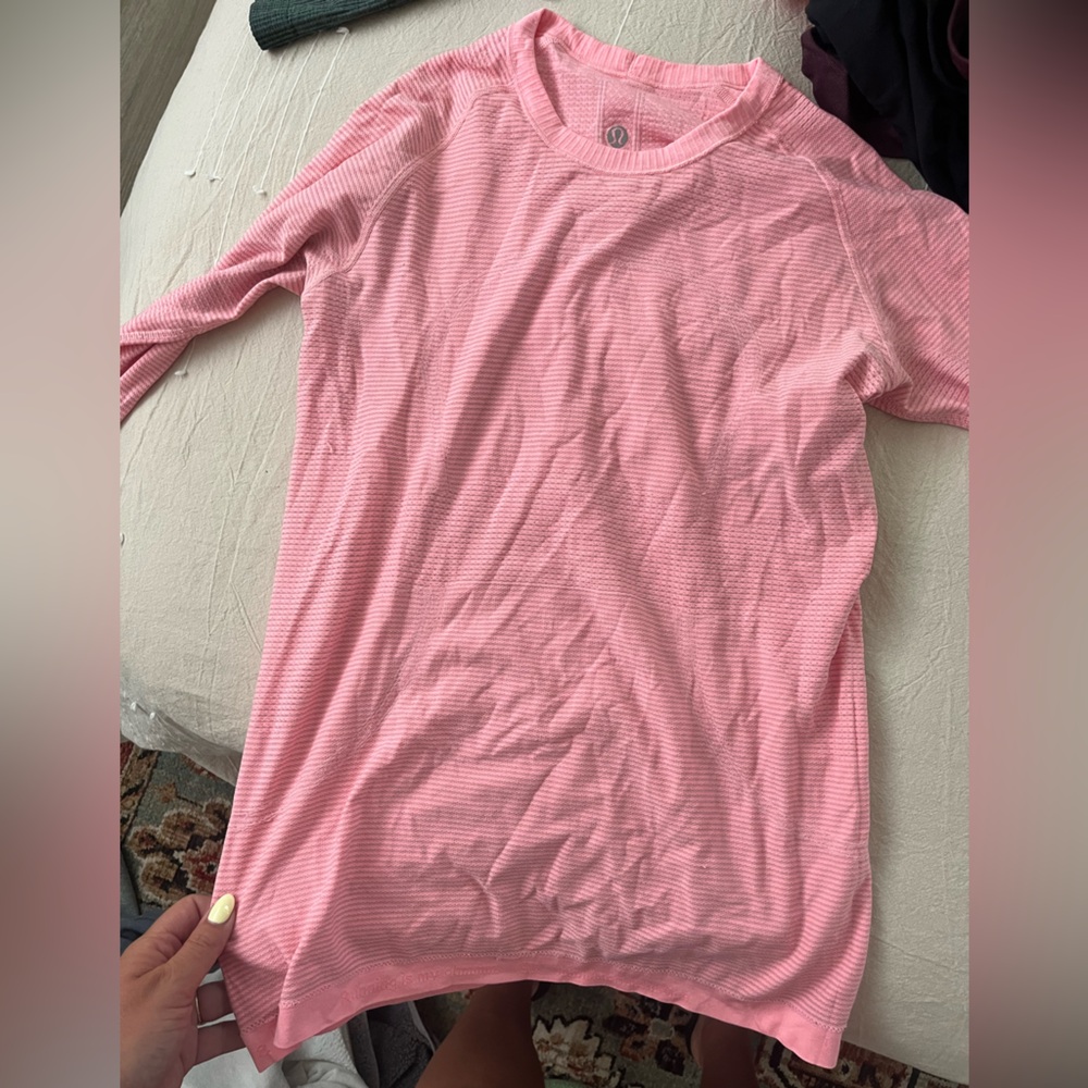 Lululemon swiftly tech long sleeve